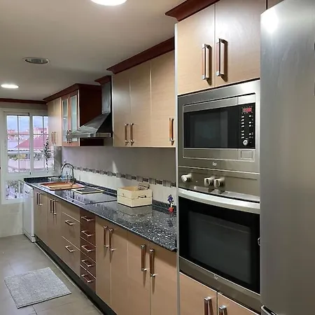 Precioso Junto Al Centro Con Garaje Appartamento Valenza